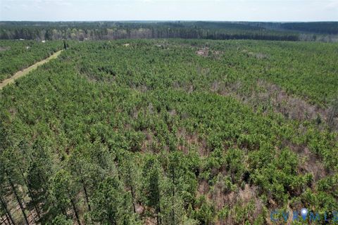 Tiny photo for 601 Edmonds Lane, Blackstone, VA 22824 (MLS # 2607803)