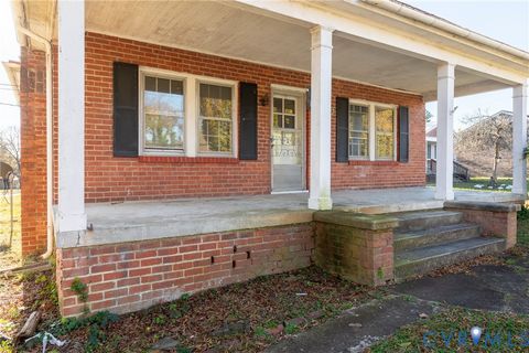 Tiny photo for 21210 Chesterfield Avenue, South Chesterfield, VA 23803 (MLS # 2605642)