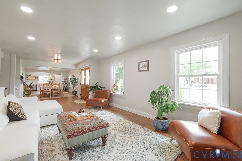 8303 Buckeye Drive