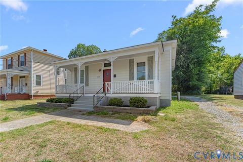 Tiny photo for 1118 Hilton Place, Petersburg, VA 23803 (MLS # 2613745)