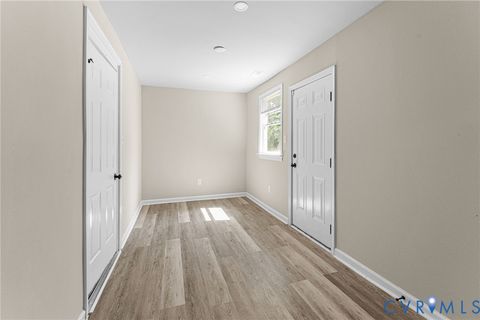 Tiny photo for 1118 Hilton Place, Petersburg, VA 23803 (MLS # 2613745)