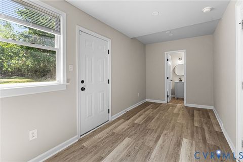 Tiny photo for 1118 Hilton Place, Petersburg, VA 23803 (MLS # 2613745)