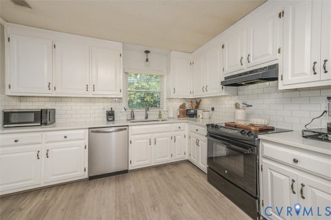 Tiny photo for 5705 Quinton Estates Drive, Quinton, VA 23141 (MLS # 2625544)