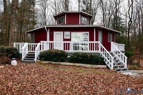 460 Kelley Lane King William VA 23086