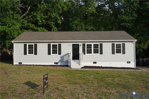 Photo of 3101 Loganwood Drive, Chester, VA 23834 (MLS # 2610824)