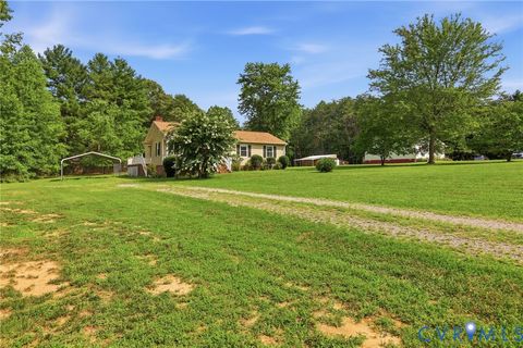 Tiny photo for 3177 Essex Mill Road, Dunnsville, VA 22454 (MLS # 2619555)