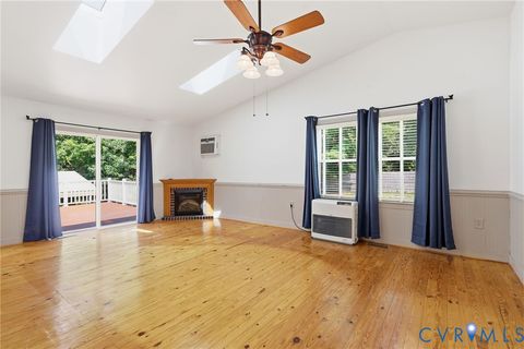 Tiny photo for 3177 Essex Mill Road, Dunnsville, VA 22454 (MLS # 2619555)