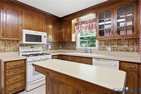 Tiny photo for 3177 Essex Mill Road, Dunnsville, VA 22454 (MLS # 2619555)