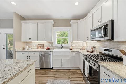 Tiny photo for 113 Bear Court, Bumpass, VA 23024 (MLS # 2619929)