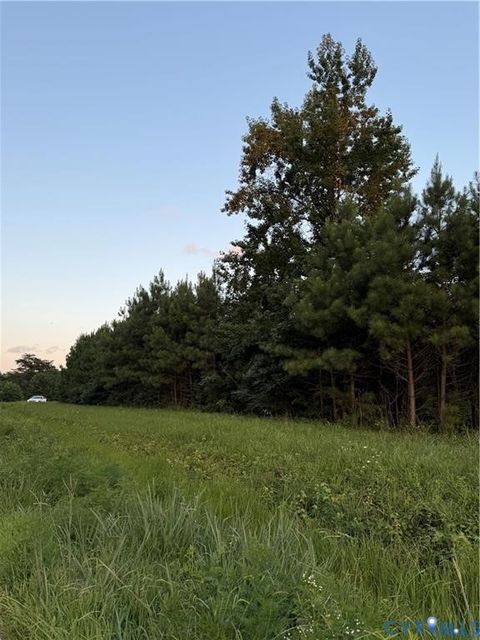 Photo of 38-37 General Puller Hwy, Hartfield, VA 23071 (MLS # 2533916)