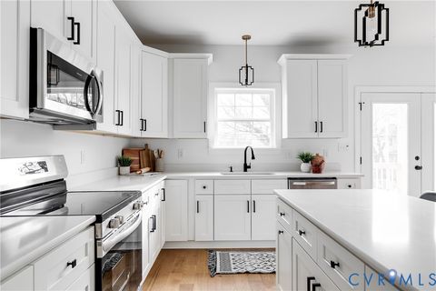 Tiny photo for 2015 3rd Avenue, Richmond, VA 23222 (MLS # 2602771)