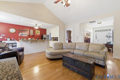 Tiny photo for 801 North Avenue, Hopewell, VA 23860 (MLS # 2613068)