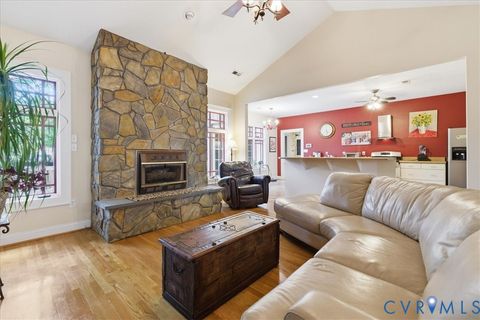 Tiny photo for 801 North Avenue, Hopewell, VA 23860 (MLS # 2613068)