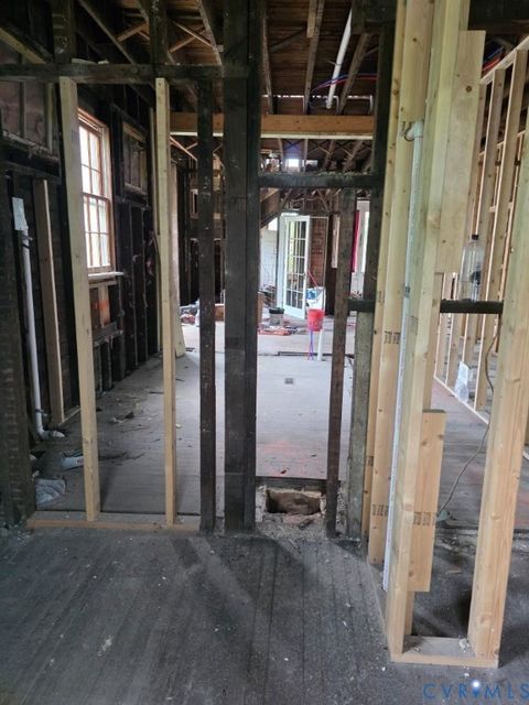 Tiny photo for 224 S Jefferson Street, Petersburg, VA 23803 (MLS # 2611688)
