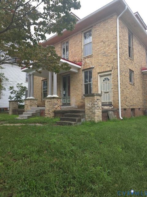 Photo of 224 S Jefferson Street, Petersburg, VA 23803 (MLS # 2611688)