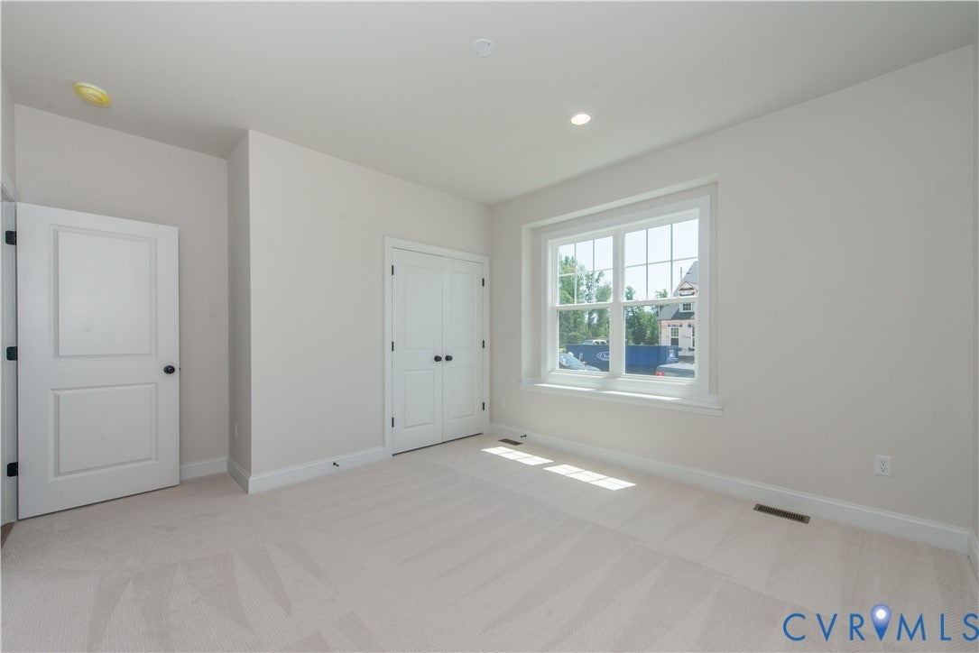 4926 Little Henry Lane