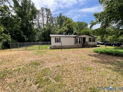 Photo of 25140 Tidewater Trail, Essex, VA 22560 (MLS # 2616866)