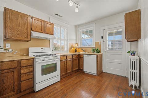 Tiny photo for 3106 W Grace Street, Richmond, VA 23221 (MLS # 2622979)