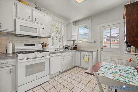 Tiny photo for 3106 W Grace Street, Richmond, VA 23221 (MLS # 2622979)