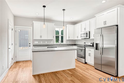 Tiny photo for 310 E 33rd Street, Richmond, VA 23224 (MLS # 2624470)