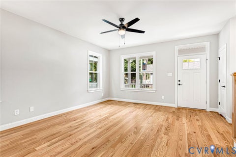 Tiny photo for 310 E 33rd Street, Richmond, VA 23224 (MLS # 2624470)