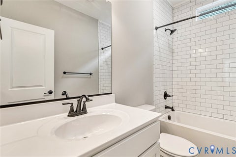 Tiny photo for 310 E 33rd Street, Richmond, VA 23224 (MLS # 2624470)