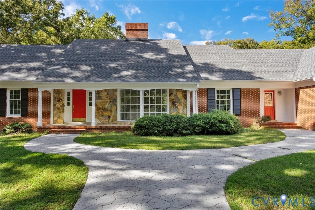 2727 Valley Springs Road