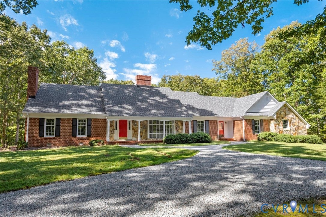 2727 Valley Springs Road
