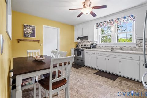 Tiny photo for 16108 Edgewood Drive, Chester, VA 23831 (MLS # 2612446)