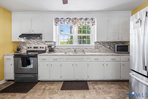 Tiny photo for 16108 Edgewood Drive, Chester, VA 23831 (MLS # 2612446)