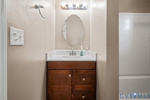 Tiny photo for 16108 Edgewood Drive, Chester, VA 23831 (MLS # 2612446)