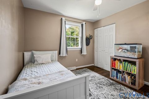 Tiny photo for 16108 Edgewood Drive, Chester, VA 23831 (MLS # 2612446)