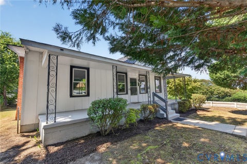 Tiny photo for 710 N 8th Avenue, Hopewell, VA 23860 (MLS # 2623336)