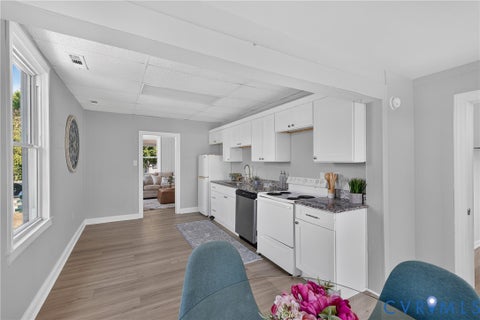 Tiny photo for 710 N 8th Avenue, Hopewell, VA 23860 (MLS # 2623336)