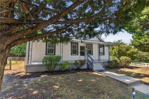 Tiny photo for 710 N 8th Avenue, Hopewell, VA 23860 (MLS # 2623336)