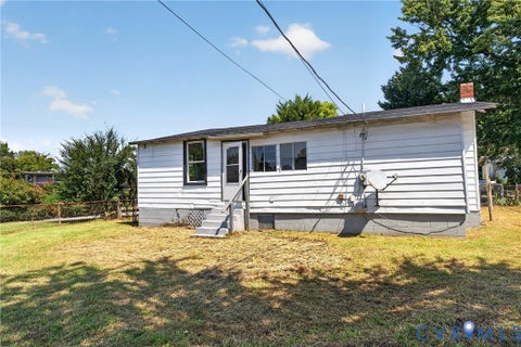 Tiny photo for 710 N 8th Avenue, Hopewell, VA 23860 (MLS # 2623336)
