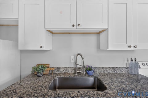 Tiny photo for 710 N 8th Avenue, Hopewell, VA 23860 (MLS # 2623336)