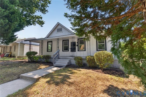 Tiny photo for 710 N 8th Avenue, Hopewell, VA 23860 (MLS # 2623336)