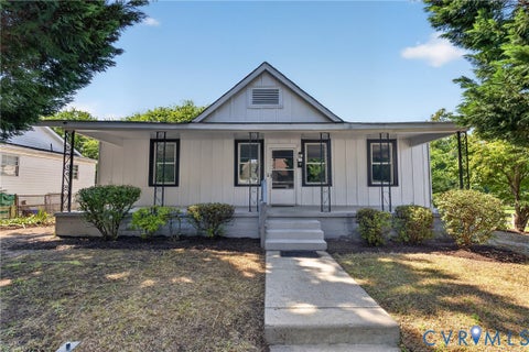 Photo of 710 N 8th Avenue, Hopewell, VA 23860 (MLS # 2623336)