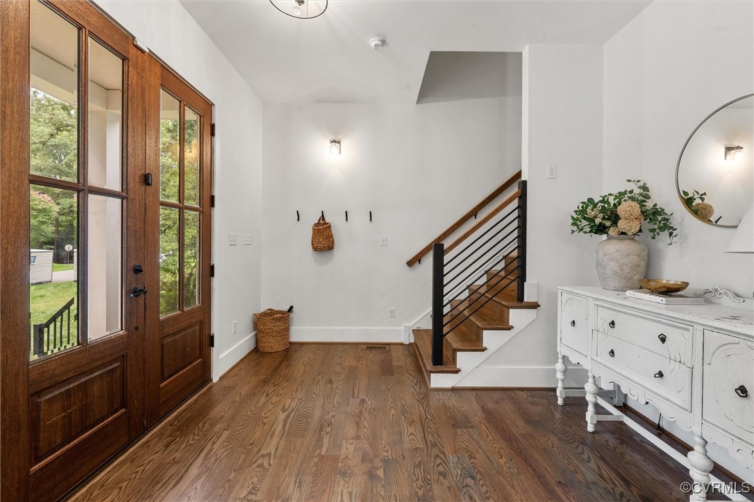 311 Berwickshire Drive
