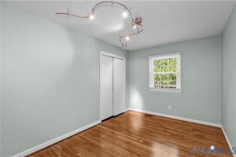 Tiny photo for 552 S 22nd Avenue, Hopewell, VA 23860 (MLS # 2613503)