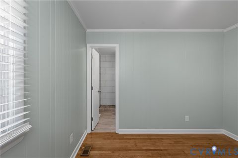 Tiny photo for 552 S 22nd Avenue, Hopewell, VA 23860 (MLS # 2613503)