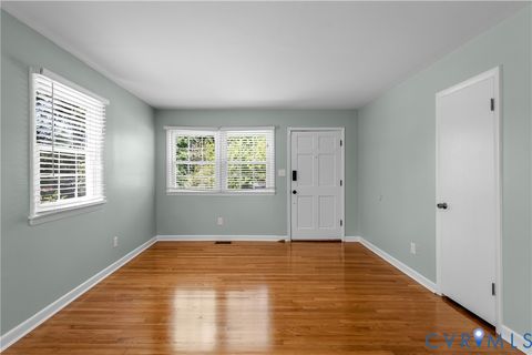 Tiny photo for 552 S 22nd Avenue, Hopewell, VA 23860 (MLS # 2613503)