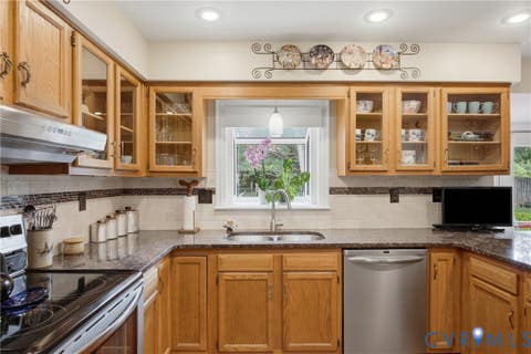 Tiny photo for 8305 Dove Hollow Place, Glen Allen, VA 23060 (MLS # 2621098)