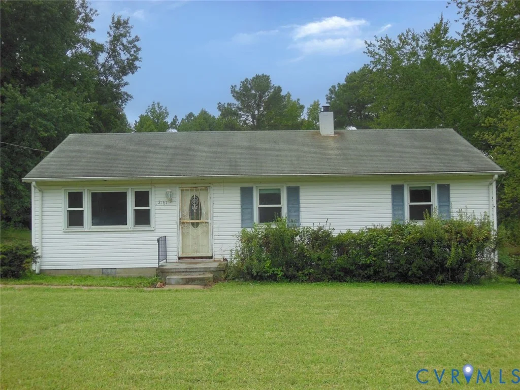 2161 Meadow Road