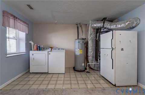 Tiny photo for 15 Austin Drive, Fluvanna, VA 22963 (MLS # 2608493)