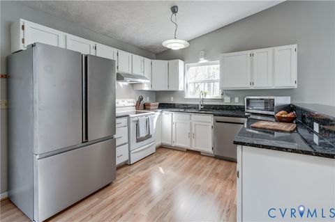 Tiny photo for 15 Austin Drive, Fluvanna, VA 22963 (MLS # 2608493)