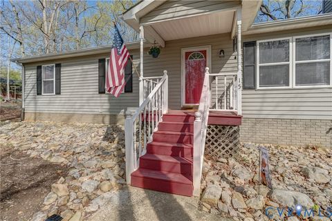 Tiny photo for 15 Austin Drive, Fluvanna, VA 22963 (MLS # 2608493)