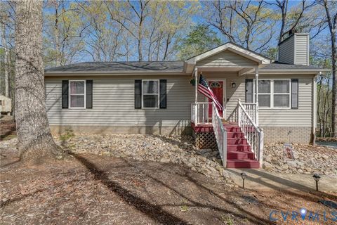 Tiny photo for 15 Austin Drive, Fluvanna, VA 22963 (MLS # 2608493)