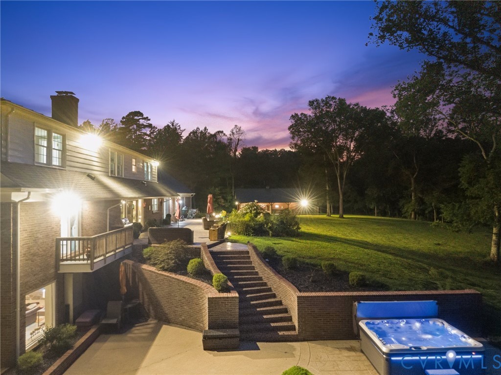 6904 James Madison Highway